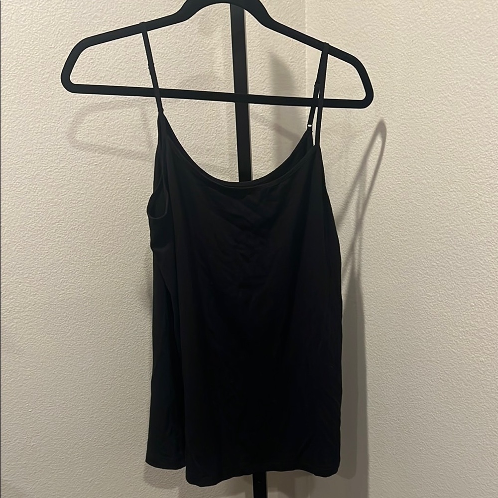 Time and Tru Black Fitted Sleeveless Camisole